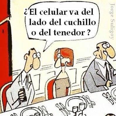 celular cuchillo tenedor food chapter